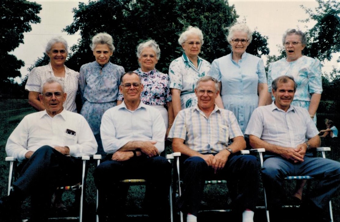 pictures/FLORENCE & FRANK RICHARDS/Groups/1.3 richards .jpg